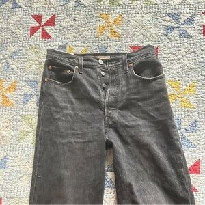 Levi’s Staight Leg Ribcage Jeans